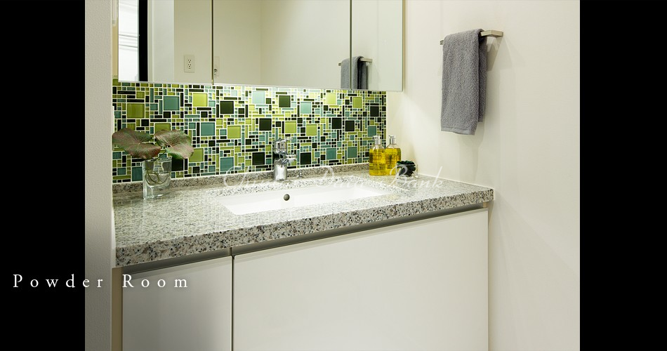 パウダールーム